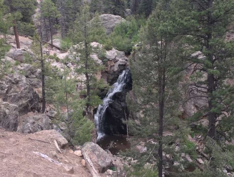 Jemez Falls Trail