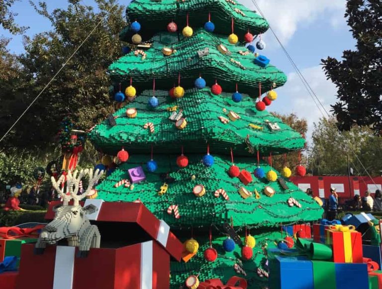 A Christmas tree made out of Legos!