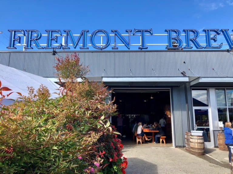 Fremont Brewing: plant-lined Brewery with a relaxed vibe and tasty beers!