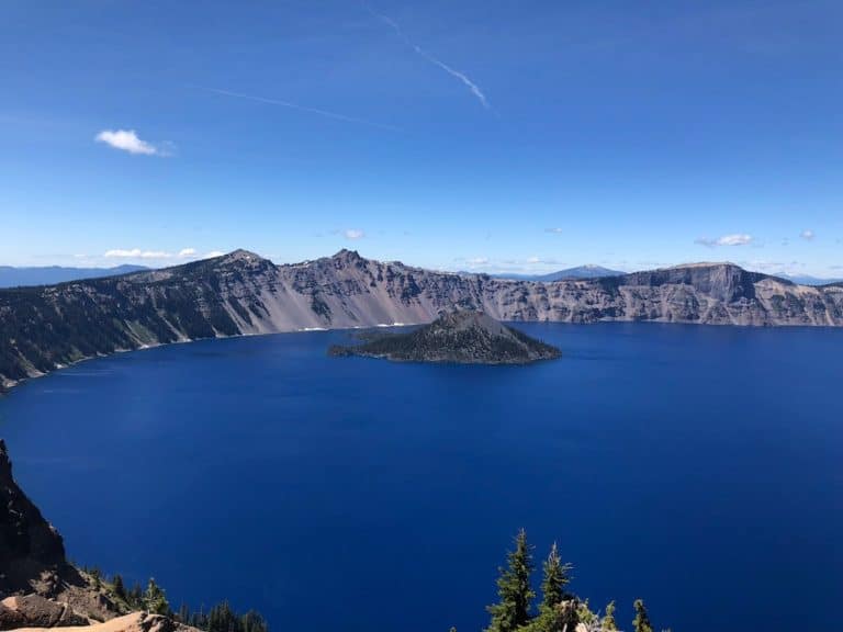 If you ever want to feel small, head to a lake that's 6 miles wide!