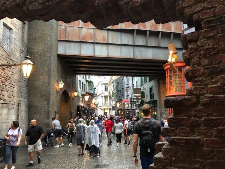 The entrance of Diagon Alley!