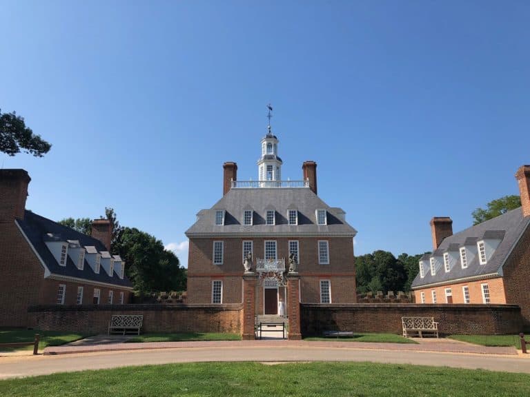 Impressive and very well-preserved buildings in Colonial Williamsburg.