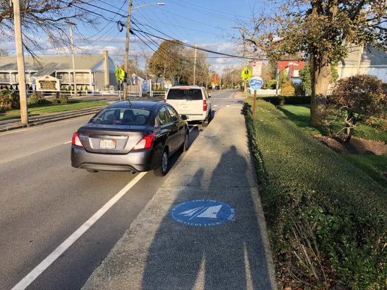 The blue circles to follow for the Hyannis Kennedy Legacy Trail.