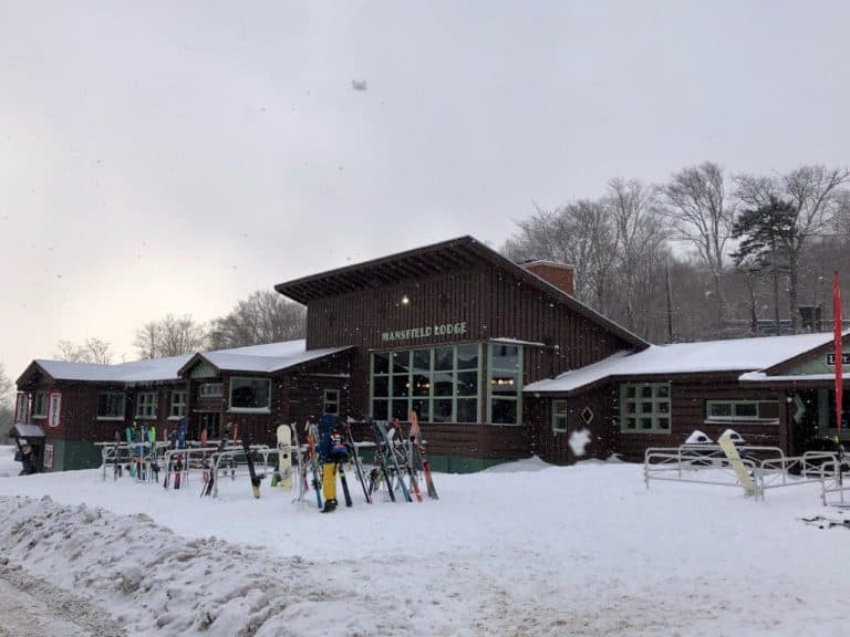 Mansfield Lodge - one of the Stowe chalets you can rent from.