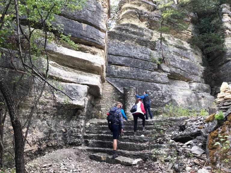 Climbing up to the Pulpit Rock Trail viewpoint!